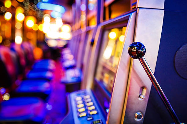 Ikan Hoki slot game interface on erek2 83 showing fishing-themed symbols and paylines